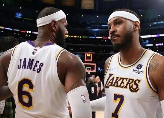 NBA巨星詹姆斯的篮球技巧（从速度、力量到技术，全面解析詹姆斯的篮球秘密）