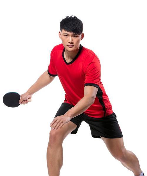乒乓球王子教你如何提高打球技巧（15个让你成为乒乓球高手的绝技）