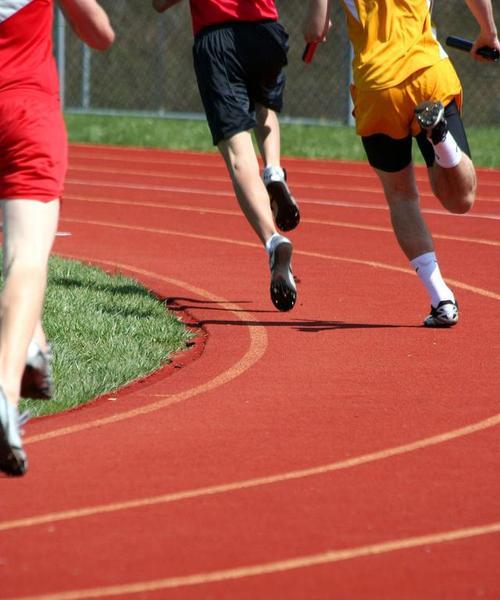 大学生两千米跑步技巧（提升身体素质）