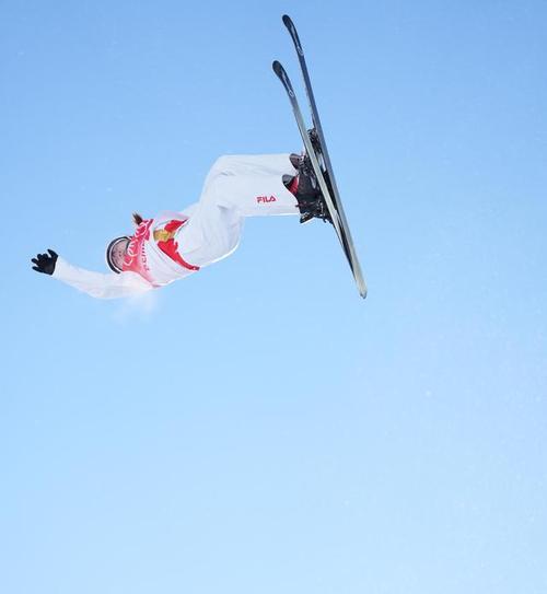 女子自由式滑雪空中技巧总分计算方法（掌握规则）