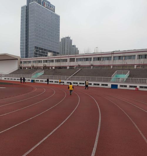 400米内跑步技巧教学（打造训练计划）