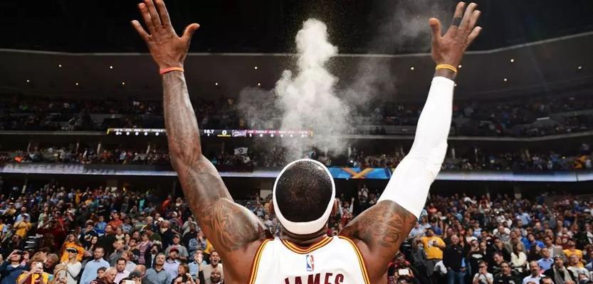 NBA巨星詹姆斯的十大招牌技巧全解析（揭秘詹姆斯的技巧细节）