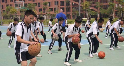 篮球全场控卫技巧（如何成为一名完美的控球者）