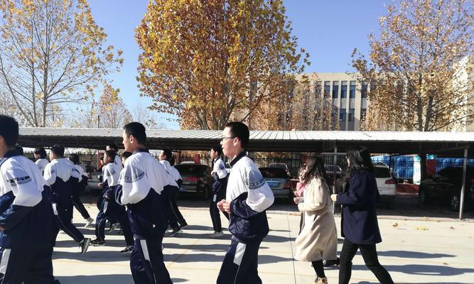 课间操跑步技巧教案——如何健康快乐地跑步