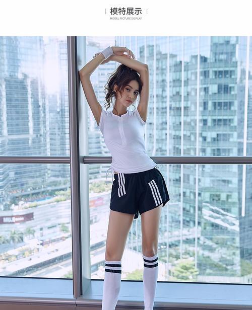美女如何跑步1000米（从姿势到呼吸）