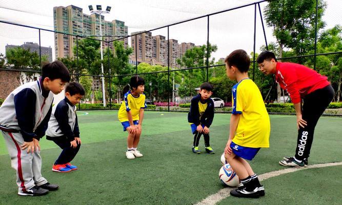 国内足球技巧教学系列颠球怎么学？颠球技巧有哪些常见问题？