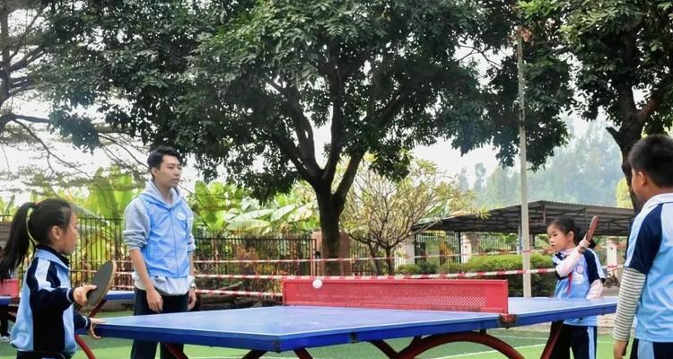 足球初中考绕杆技巧是什么？如何快速掌握绕杆技巧？