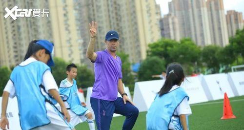 足球拍手技巧教学大全？如何快速掌握拍手技巧？