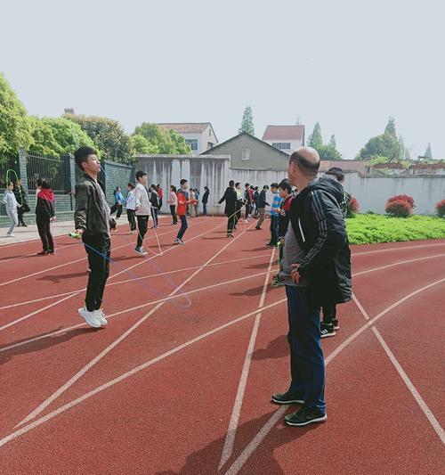 足球绕杆技巧大全？如何提高足球绕杆速度和技巧？