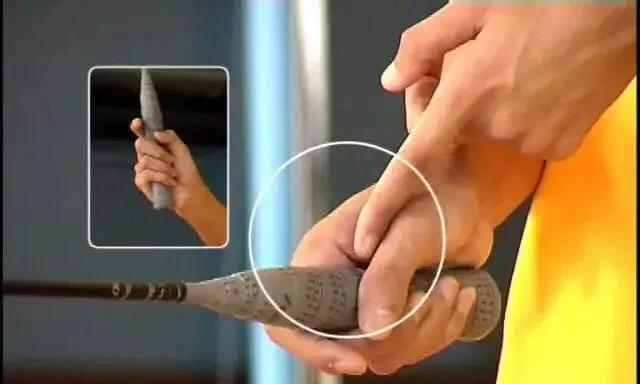单打羽毛球接发技巧是什么？如何提高接发球质量？