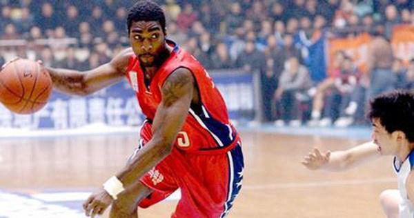 NBA常用技巧有哪些？如何在比赛中有效运用？