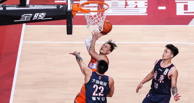 NBA极限过人技巧（掌握这些技巧）