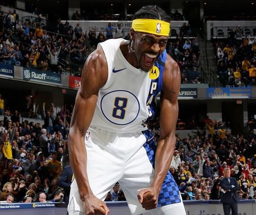 NBA霍勒迪防守技巧大揭秘（掌握这些关键技巧）