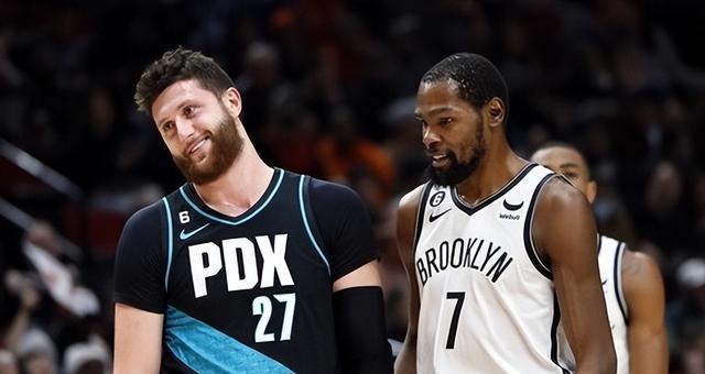 揭秘NBA巨星杜兰特的防守绝技（打破盖帽记录的秘诀与技巧）