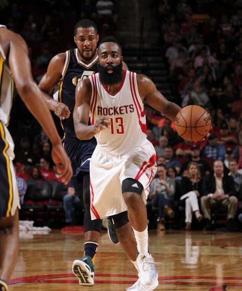 哈登篮球过人技巧（NBA巨星哈登过人技巧全解析）
