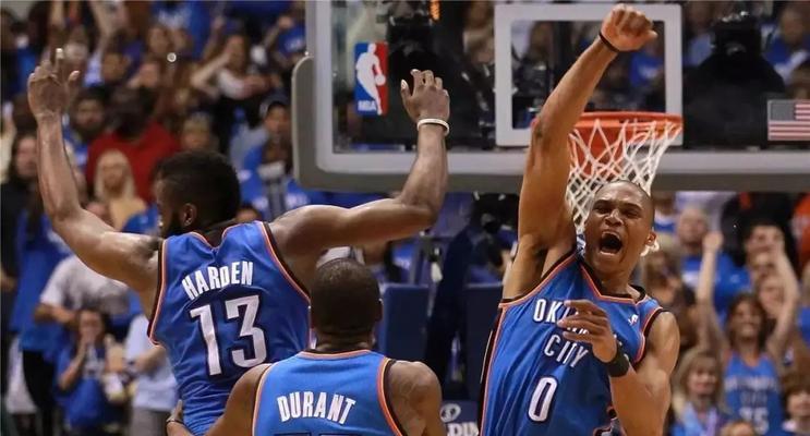NBA街头防守技巧（掌握5种技巧成为街球王者）