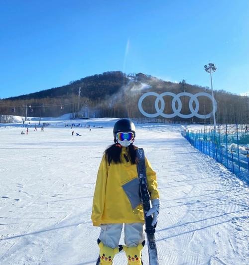 滑雪技巧（掌握滑雪技巧）