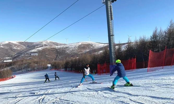滑雪基本技巧与安全知识（安全滑雪从这里开始）