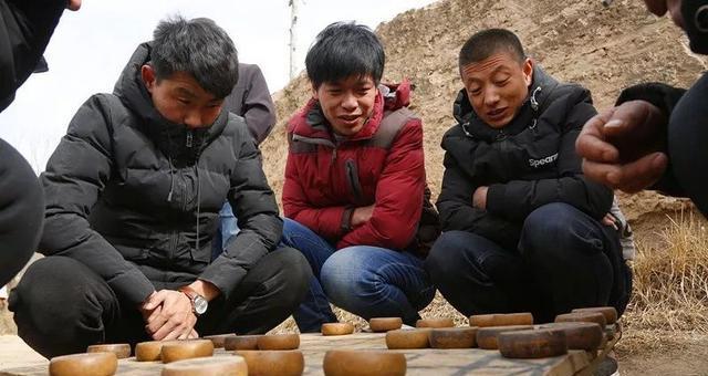大师指点高端象棋（掌握走棋技巧）