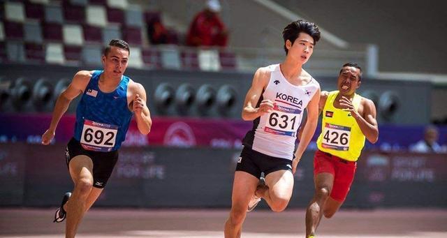 1500米跑步中如何正确送髋？提高跑步效率的技巧是什么？