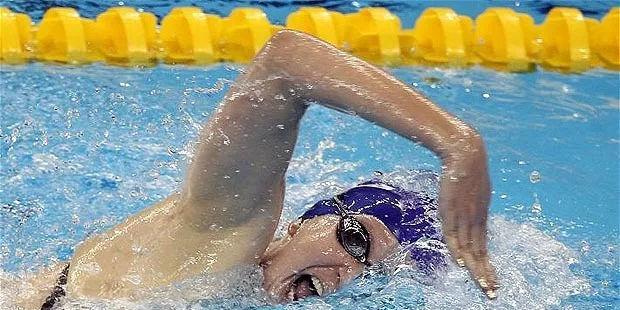 自由泳换气不停吐气？如何正确掌握呼吸技巧？