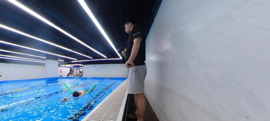 蛙泳换气蹬腿动作教程解析？如何正确掌握蛙泳换气蹬腿技巧？