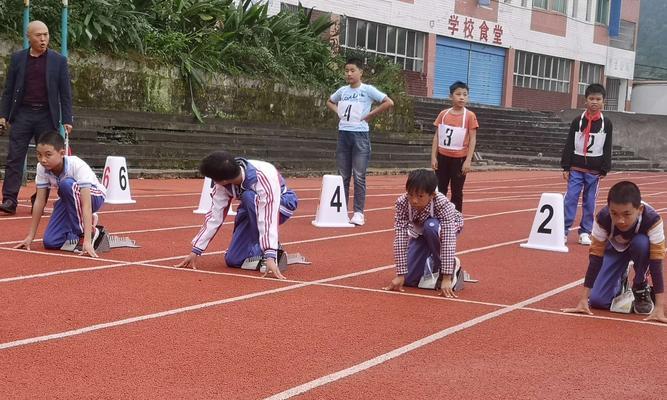 400米跑步的技巧是什么？如何提高400米跑步成绩？