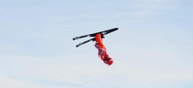 自由式滑雪空中技巧排行榜（顶尖选手轻松驾驭天空）